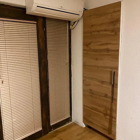 Stefan Apartment *